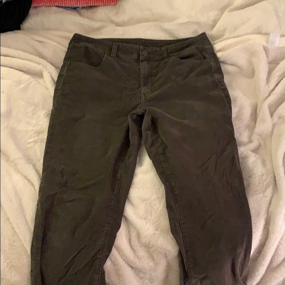 High waisted green corduroys!